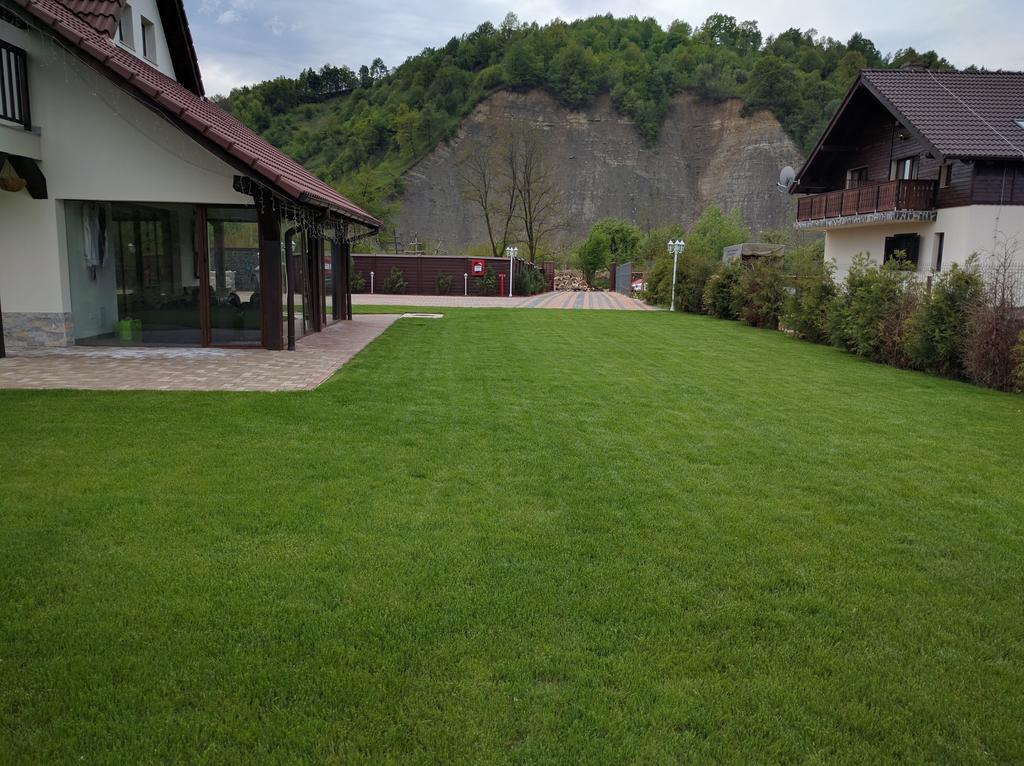 Pensiunea Ursa Bistrita Bargaului Exterior foto