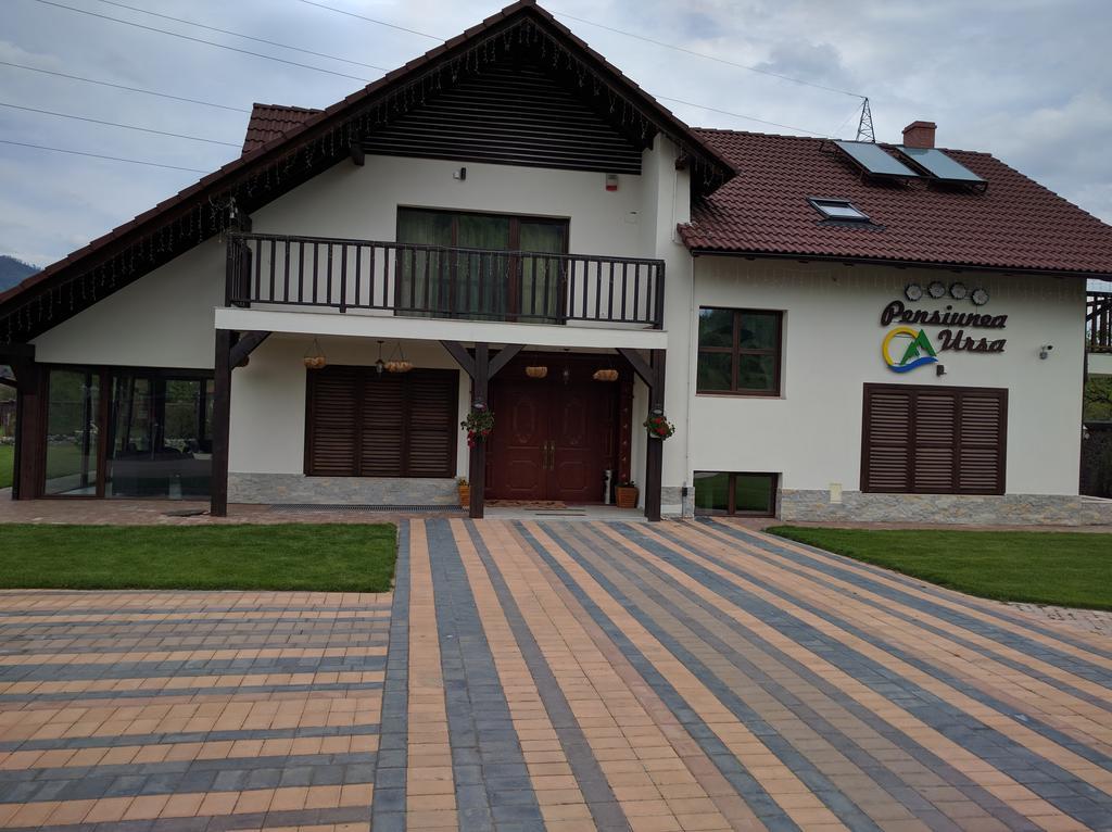 Pensiunea Ursa Bistrita Bargaului Exterior foto