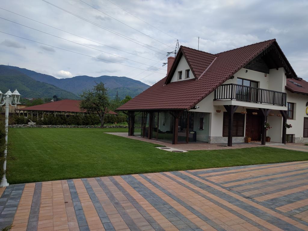 Pensiunea Ursa Bistrita Bargaului Exterior foto